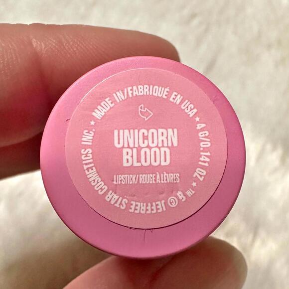 NIB Jeffree Star Velvet Trap Matte Lipstick Unicorn Blood Full Size 4g - Picture 5 of 8